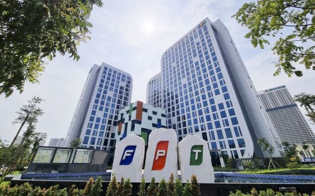 Hình ảnh tòa nhà FPT Tower – Số 10 Phạm Văn Bạch, Cầu Giấy